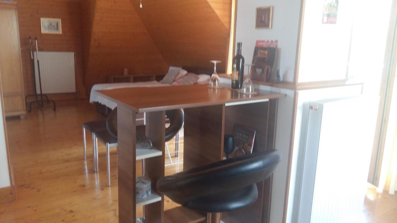 Komfort Apartman Эгер Экстерьер фото