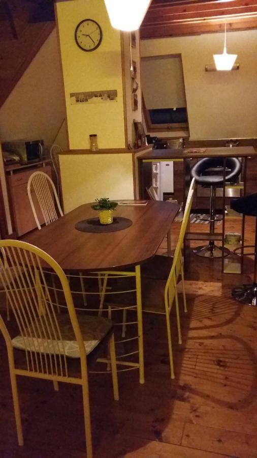 Komfort Apartman Эгер Экстерьер фото