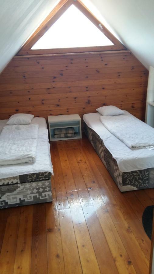 Komfort Apartman Эгер Экстерьер фото